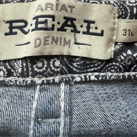 ARIAT π REAL Denim Mid Rise Bootcut Jeans Entwined Stitch Size 31L - Picture 9 of 15